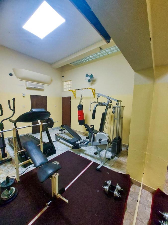 Hotel Relax Кіншаса Екстер'єр фото