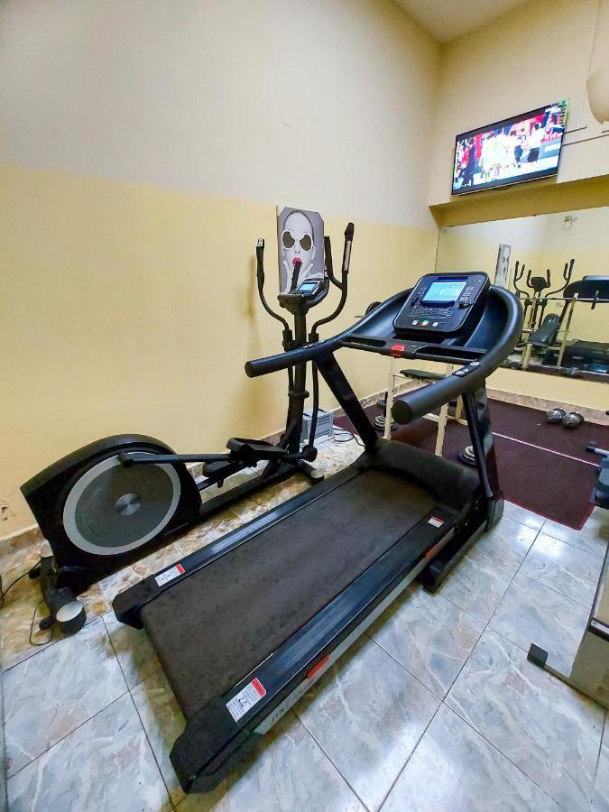 Hotel Relax Кіншаса Екстер'єр фото