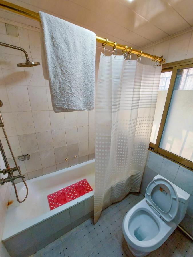 Hotel Relax Кіншаса Екстер'єр фото